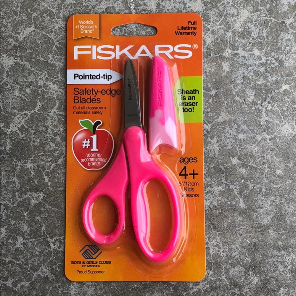 Fiskars Kids Scissors with Sheath - Pink